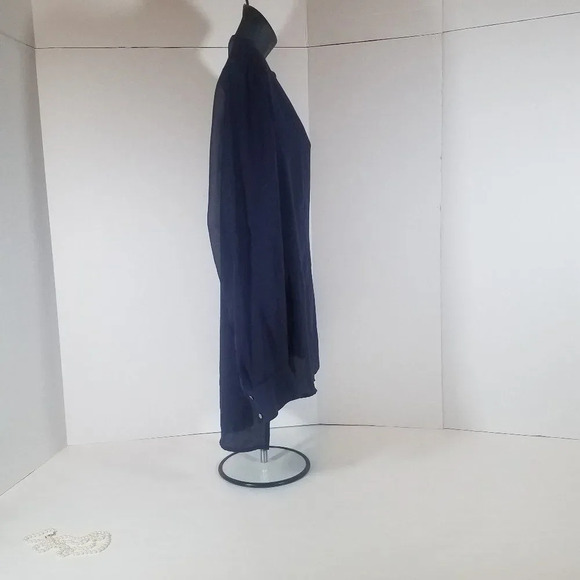 like new women's blouses - Picture 4 of 4